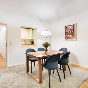 Lofty Torstr Apartments, 4 Unique Units From 1-3 Bedrooms, Ideal For Families & Groups Lejlighed