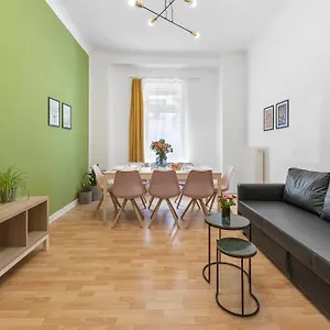  Apartment 33 I Mitte